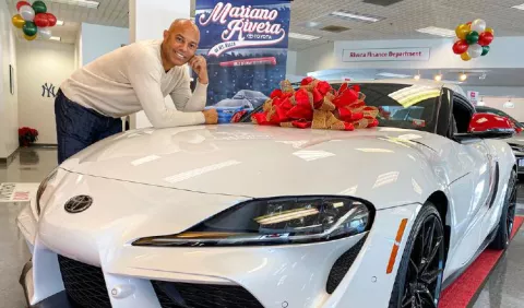 Mariano Rivera se consolida en el negocio automotriz tras su retiro
