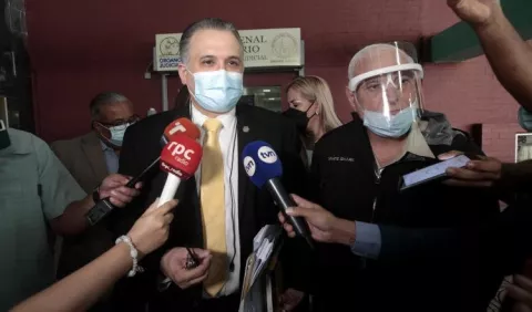 Mitchell Doens,  testigo sin provecho para el Ministerio Público en el juicio por supuestos pinchazos telefónicos