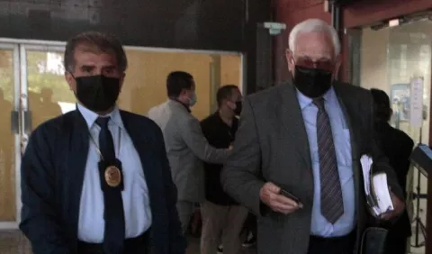 Fiscalía ocultó correos de Mitchel Doens a las juezas del Tribunal de Juicio Oral
