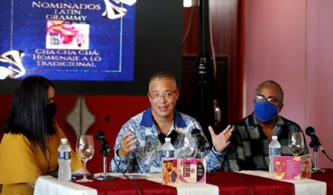 Músicos cubanos presentan disco de 'cha cha chá' nominado al Grammy