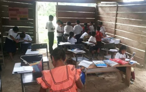 Educadores tendrían su oficina de  defensoría para enfrentar 'abusos' del Ministerio de Educación