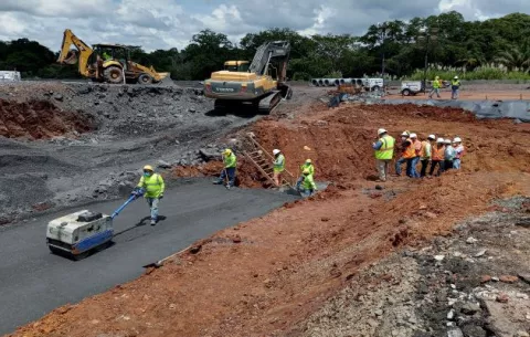 Este sábado podrían culminar los trabajos de reparación en la vía Panamericana-Loma Cová