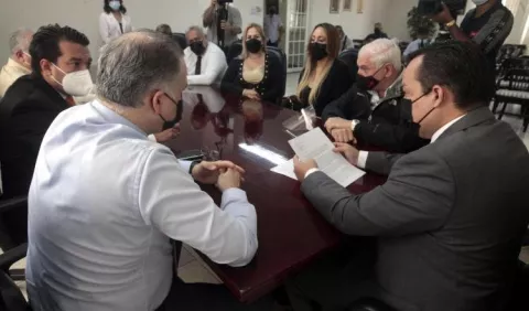Abogados le piden a la Corte fin de presiones en casos de Ricardo Martinelli