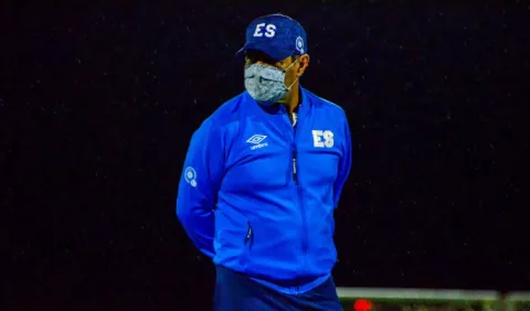 El Salvador sufre bajas sensibles para duelo ante Panamá: ¿Qué pasa con  parte de su 'columna vertebral'?
