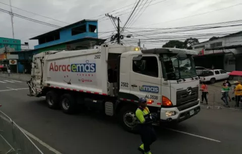 Empresa recolectora de desechos busca aumentar la tasa de aseo en La Chorrera