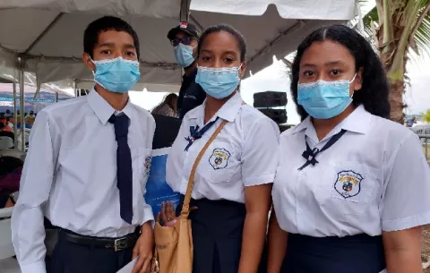 Ifarhu destinó más de 13 millones en beca y asistencia para estudiantes bocatoreños 