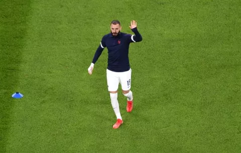 Karim Benzema es condenado a un año de cárcel por el caso Valbuena 