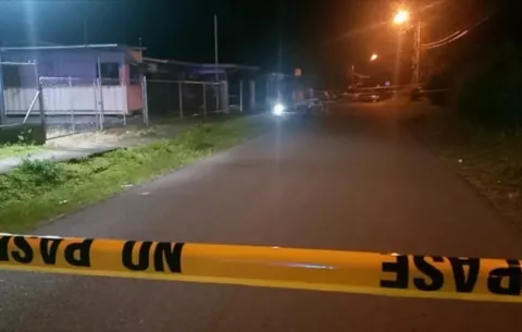 Acusan a un hombre de asesinar a sus padres por dinero en Bugaba