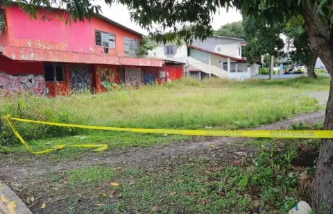 Encuentran cadáver de un hombre en un edificio abandonado en Penonomé 