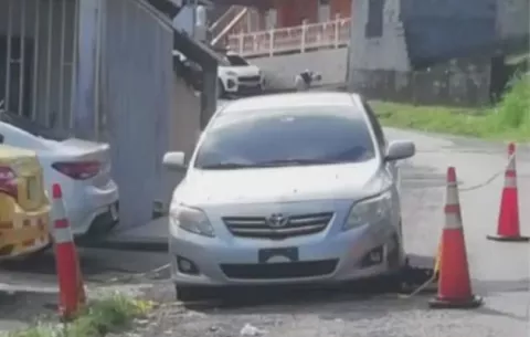 Pistoleros disparan 60 veces contra el auto de una persona en el corregimiento de Cativá