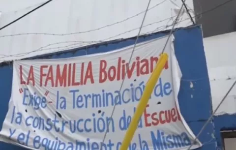 Los trabajos de reconstrucción de la escuela República de Bolivia deben concluir en marzo de 2022