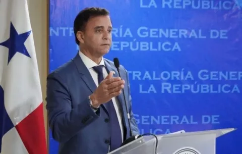 Contralores de Panamá y Colombia firman convenio de cooperación interinstitucional