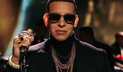 Daddy Yankee se convierte en 'Agente DY'