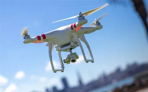 Prohíben operación de drones en áreas de exhibición de bandas musicales 