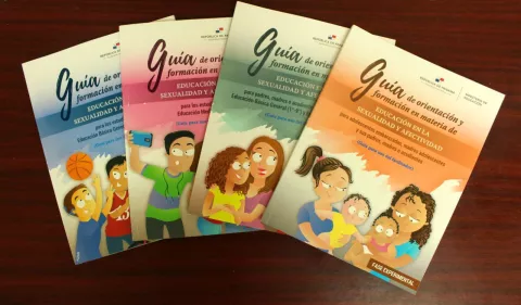 Estudiantes conocen poco sobre el  VIH y enfermedades de transmisión sexual, destacan Guías del Ministerio de Educación 