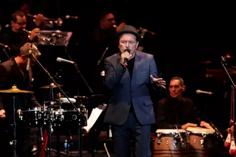 Los Latin Grammy volverán a unir a la música latina este jueves