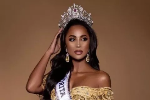 Brenda Smith, Señorita Panamá, se considera 'una persona espiritual'