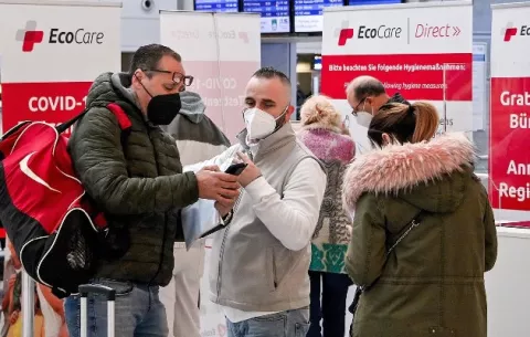 Variante ómicron avanza, probablemente llegó a Alemania