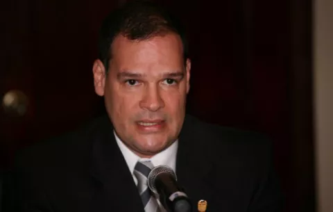 Pedro Miguel González habla de narcopolítica y pide actuar ante el 'nefasto fenómeno'