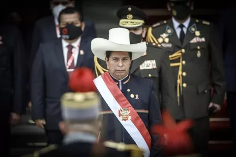 Pedro Castillo cumplió 100 turbulentos y contradictorios días al mando de Perú
