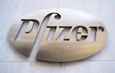 Pfizer firma acuerdo  para producir genéricos de píldoras contra la covid-19