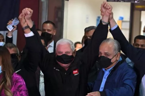 Enemigos de Ricardo Martinelli continúan con campaña de insultos y desinformación