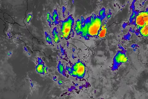 Frente frío provocará lluvias continuas e inestabilidad climática en Panamá