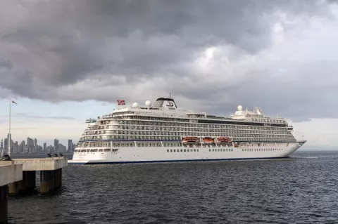 Realizan primera prueba de atraque en la terminal de crucero de Amador