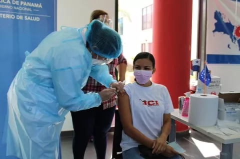 Panamá supera los 6 millones de dosis aplicadas contra la covid-19