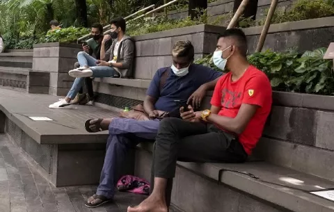 Singapur no pagará tratamiento de covid a pacientes que no quieran vacunarse