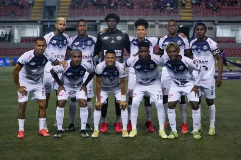 Veraguas elimina al Plaza Amador de Jorge Dely y avanza a las semifinales
