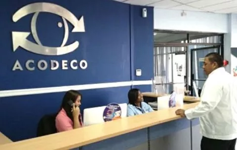 Acodeco impone ​​​​más de $450 mil en multas por incumplir ley sobre historial de crédito