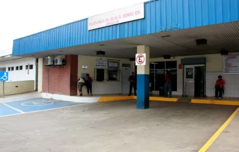 Madre abandona a su bebé de 40 días de nacido detrás de la policlínica de Arraiján