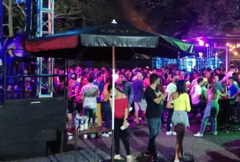 Minsa continúa cerrando locales nocturnos en Chiriquí por incumplir normas de bioseguridad 