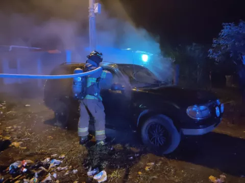 Vehículo se incendia en el corregimiento de David Sur en Chiriquí
