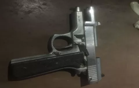 Ordenan detención preventiva para un ciudadano por posesión de armas y explosivos en Chiriquí