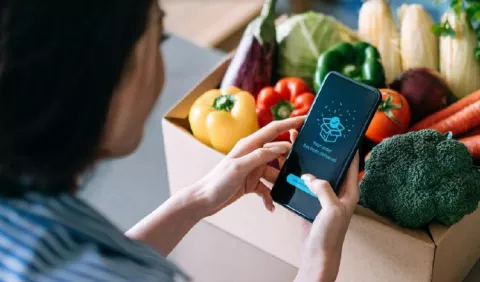 Consumidores 'redefinen' sus prioridades, cuidan el medio ambiente y su salud