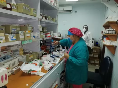 Buscan reducir los efectos tóxicos de medicinas en Panamá