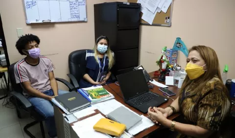 Urge unificar criterios en los reglamentos internos de los centros educativos