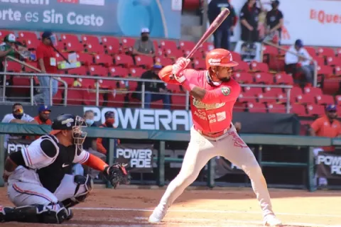 Federales y Águilas incian Probeis pensando en llegar a la Serie del Caribe