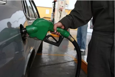 Anuncian aumento en precios para combustibles a partir del 31 de diciembre