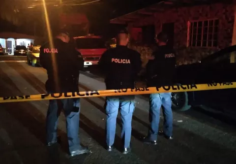 Lo matan de cuatro impactos de bala en la comunidad de Villa del Caribe en Colón 