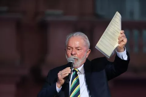 Lula da Silva se pone a disposición para 'reparar' el Brasil de Jair Bolsonaro