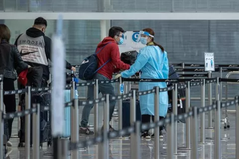 La restricciones por ómicron condicionan el panorama mundial de vuelos