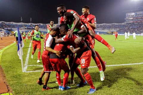 Panamá y Perú jugarán previo a las eliminatorias de la Octagonal de la Concacaf