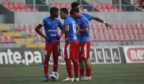 Plaza Amador  y SD Panamá Oeste, por el título de la Liga Prom