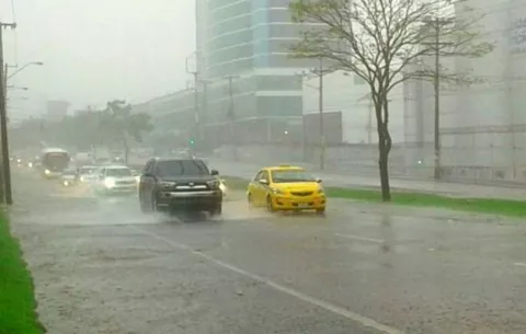 Emiten aviso de prevención por aguaceros y tormentas en las próximas 48 horas
