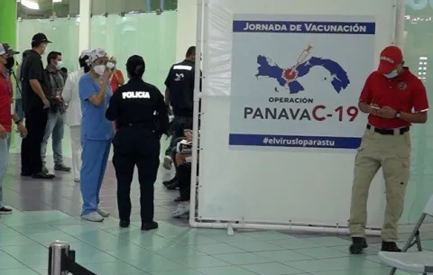 Panamá confirma seis casos nuevos de la variante ómicron