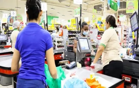  Personas que han sido eliminadas del vale digital, sin justificación, podrán denunciarlo a través del 311