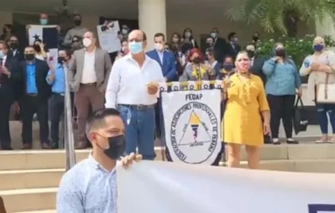 Gremios presentan demanda de inconstitucionalidad contra ley sobre facturación electrónica